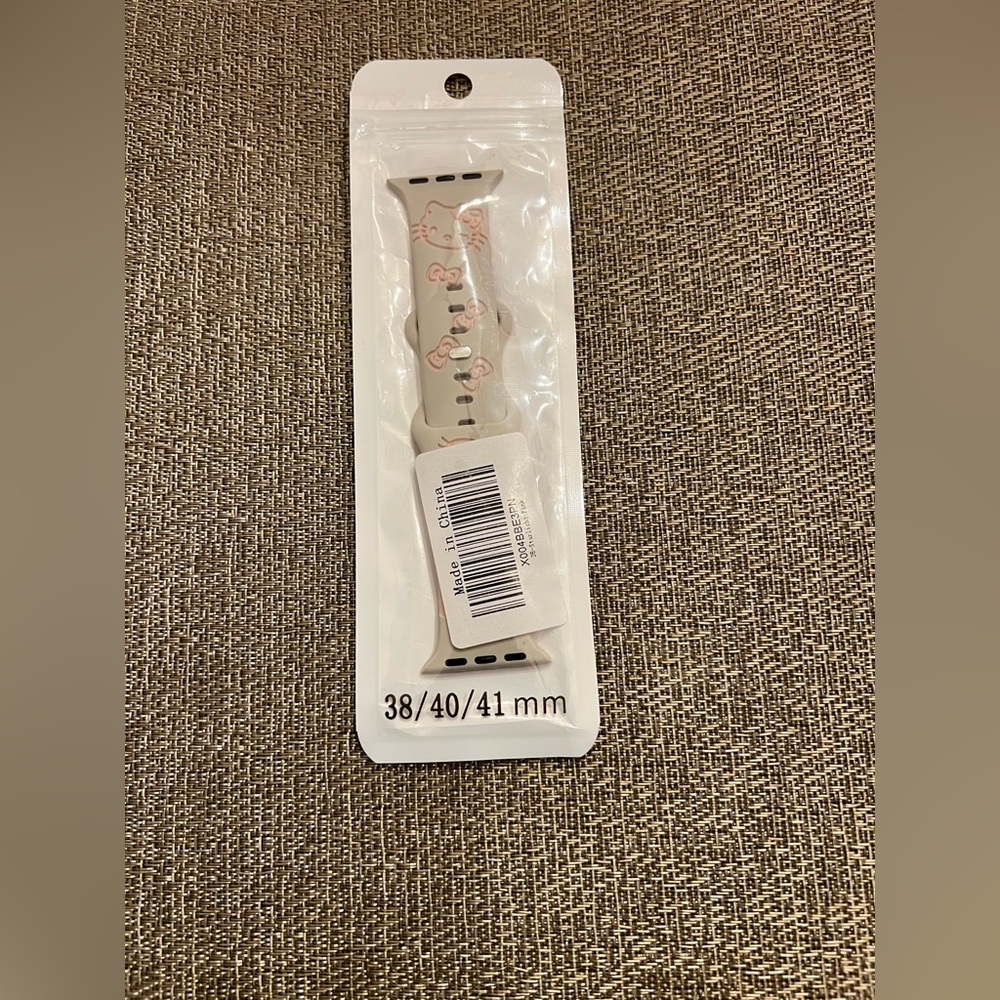 New!‎  Hello Kitty Apple Watch band.